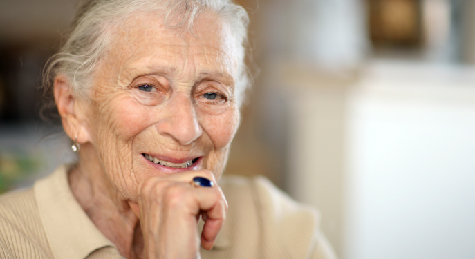 Jetojmë më gjatë, por plakemi më shpejt. Pse ndodh?