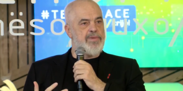 Rama thotë se do t’ja rrisë shumë pagat punonjësve të AKSHI-t: Si askush në Shqipëri