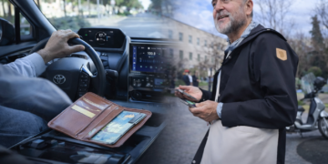 Turisti mahnitet me ndershmërinë e shqiptarëve: Më ra portofoli në makinë me qira dhe sollën te hoteli, kjo nuk ndodh kurrë atje ku jetoj unë