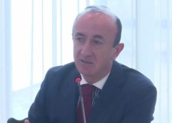 Dash Sula në krah të Ramës: Atë që ma dhe ti, s’ma dha partia ime