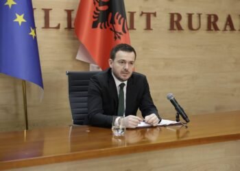 Si gënjeu ministri i Bujqësisë për çeljen e fondeve të IPARD