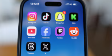 Greqia planifikon ndalimin e mediave sociale për fëmijët nën 15 vjeç