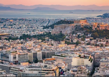 Çmimi i qirave, krizë sociale në Greqi: Të rinjtë po rikthehen të shtëpitë e prindërve