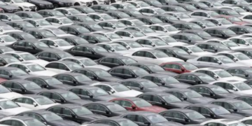 Ekonomia gjermane në krizë, industria shkurtoi 120.000 vende pune