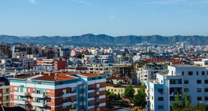 Zhbllokohet rivlerësimi i apartamenteve, si do të bëhet dhe kush përfiton