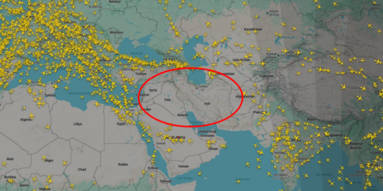 Sulmet ndaj Iranit zbrazin qiellin, asnjë avion mbi Lindjen e Mesme