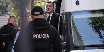 Numri i lartë i kryebashkiakëve nën akuzë ekspozon degradimin e pushtetit vendor