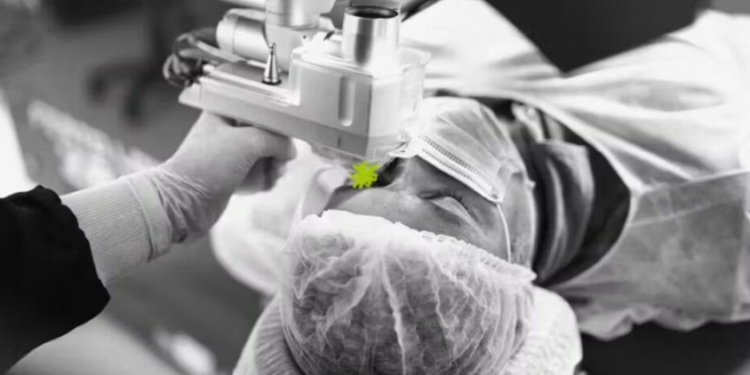 OBSH: 1 në 2 persona që përballen me verbëri nga katarakti nuk kanë akses në kirurgji