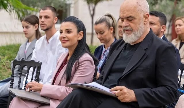 “S’mundet një pushtet të pezullojë një tjetër pushtet!” Rama paralajmëron ndëhyrje ligjore pas rastit Balluku në Kushtetuese