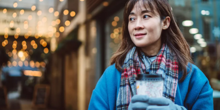 Tre mënyra të lehta që iu ndihmojnë të kapërceni trishtimin e dimrit