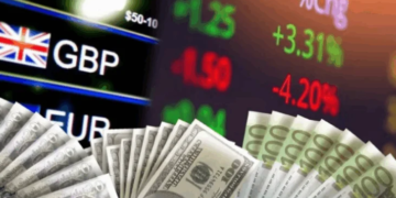 Kursi i këmbimit valutor, forcohet dollari, euro ruan “stabilitetin”