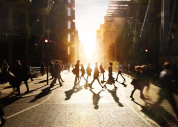 Numri i të huajve që jetojnë në Shqipëri arrin rekord në 2025-n, rriten India, Filipinet dhe Egjipti