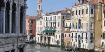 Ndryshimet klimatike kërcënojë Venecian, a do t’i mbijetojë shekullit XXI qyteti historik
