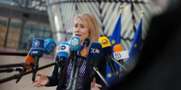 BE-ja nuk ka shumë oreks të përzihet me llogaritë e Trumpit dhe Netanyahut në Gjirin Persik