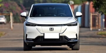 Shqiptarët po blejnë më shumë automjete elektrike