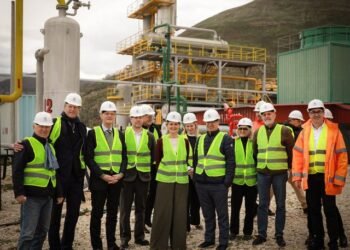 Amerikanët shprehin interes për fushën e gazit në Delvinë