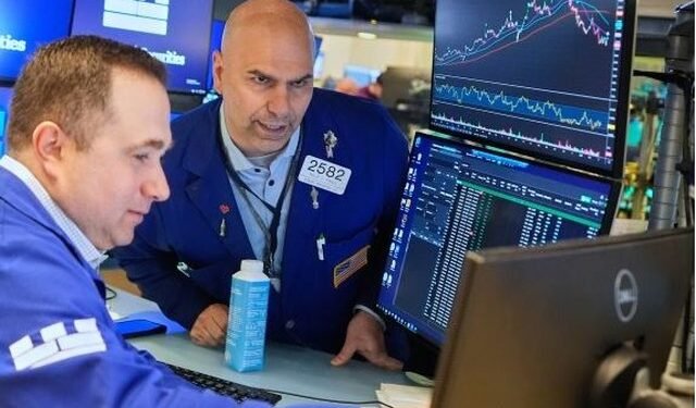 Dikush e dinte! Një “bast” pak para deklaratës së Trump i solli investitorit 50 mln USD fitime në pak minuta