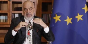 Rekord me udhëtarët, Rama vlerëson TIA-n: Tirana është bërë kryeqyteti i aviacionit në Ballkan