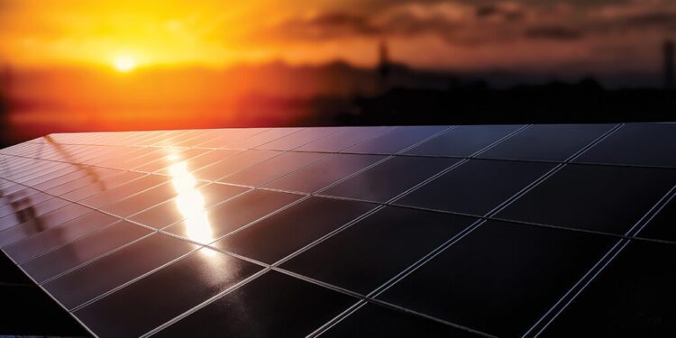 Investitorët shqiptarë ndjekin diellin, biznesi 1.5 miliardë euro