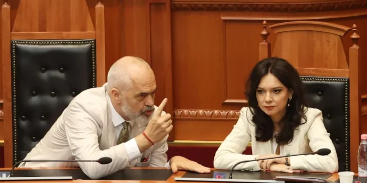 A e “shiti” Spiropali Ramën te gjermanët? Gazetari zbulon detajet dhe një takim që mund të zbërthejë shkakun e vërtetë