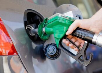 Po na këpusin me taksa! Shteti është spekulanti më i madh në tregun e karburanteve