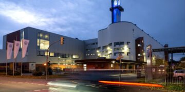 Volkswagen kalon nga makinat te raketat tokë-ajër, marrëveshje me izraelitët