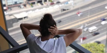 Smogu, zhurma dhe plastika janë rrezik për zemrën