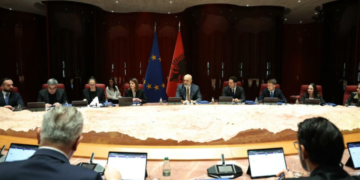 Qeveria miraton kompensimin për subjektet që preken nga rritja e pagës minimale