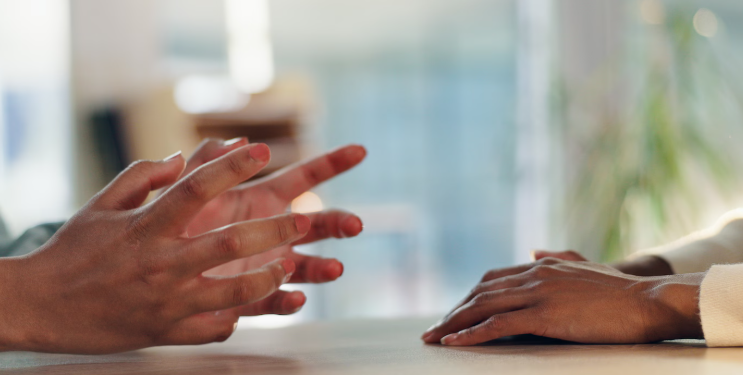 Studimi “i vë vulën”: Njerëzit e vështirë në jetën tuaj iu plakin më shpejt