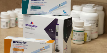 Studimi: Njerëzit që ndaluan përdorimin e ilaçeve për dobësim e rifituan 60% të peshës së humbur