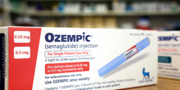 Mjekët ngrenë alarmin: Medikamentet për dobësim shkatërrojnë kockat