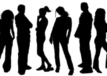 Raporti i fundit zbulon tre shqetësimet që ka brezi i ri në Shqipëri