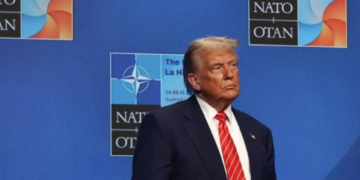 Trump sulmon NATO-n për Hormuzin : Pa SHBA-në është një tigër letre, frikacakë do ta mbajmë mend