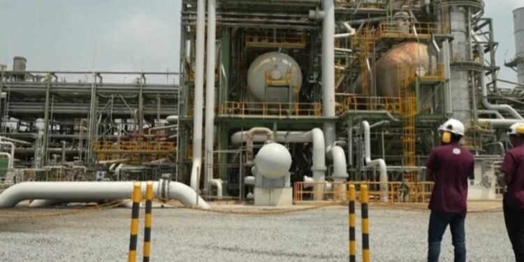 NATO përgatitet për ndërhyrje në Ngushticën e Hormuzit