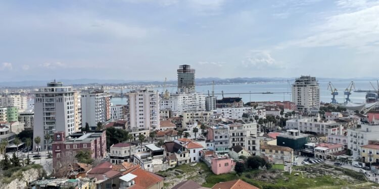 Jo vetëm protesta: Banorët e Durrësit ndjekin rrugën ligjore kundër projektit TID