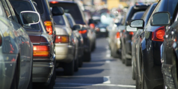 Të gjithë shqiptarët në Azi për të blerë makina, çfarë po ndodh me tregun?