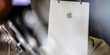 Del ne treg ne 11 mars, Apple prezanton verisonin e ri të iPhone 17 me çmim më të ulët