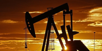 Agjencia Ndërkombëtare e Energjisë: Pa rihapjen e Hormuzit, çmimet e naftës do të luhaten