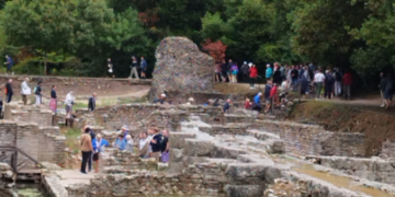 Butrinti, i preferuari i turistëve në Shqipëri