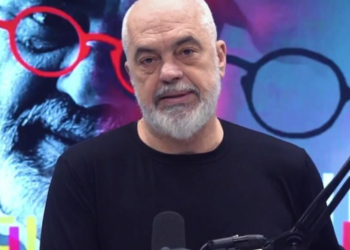 Rama: Bordi nuk vendos çmimin e naftës arbitrarisht, por mbikqyr