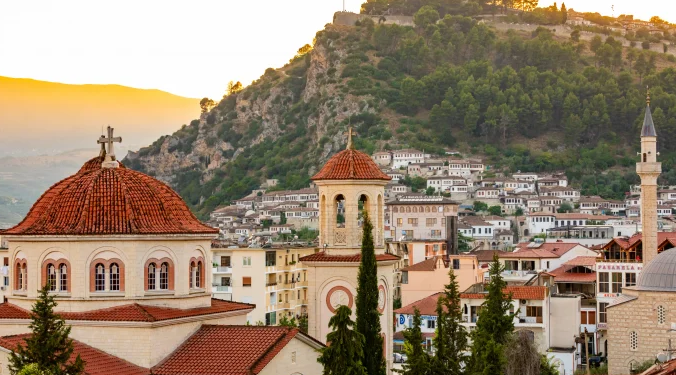 The Sun: Shqipëria, destinacioni sekret i Evropës