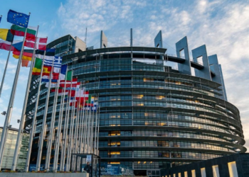 Pesë shtete të BE në listën e vendeve që “minojnë” demokracinë