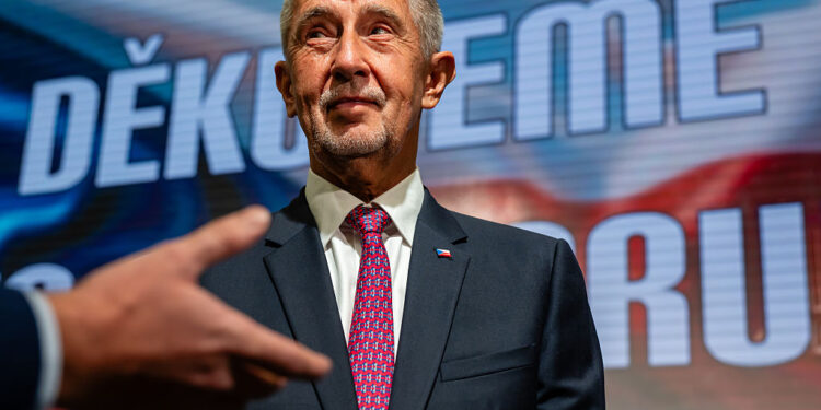 Pse Parlamenti çek votoi kundër kërkesës së gjykatës për të çuar në gjyq kryeministrin Babiš për mashtrim me subvencione të BE-së