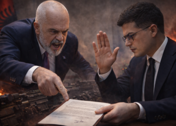 EKSKLUZIVE/ Përplasja me Ramën, firma e munguar në marrëveshjen e armëve që shkarkoi Piro Vëngun