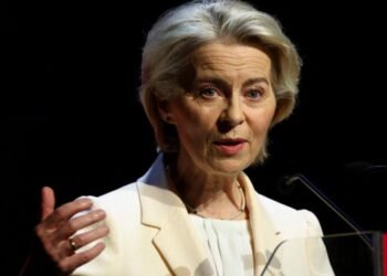 Von der Leyen: Kemi gati aplikacionin për verifikimin e moshës në rrjetet sociale