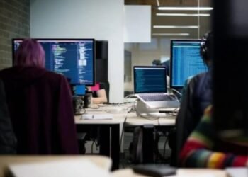 Dështon mega operacioni ndaj Call Center-ave: Policët e korruptuar zabotojnë prokurorinë, bosët “çajnë ferrën” si përherë