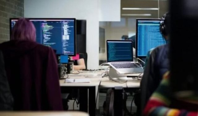 Dështon mega operacioni ndaj Call Center-ave: Policët e korruptuar zabotojnë prokurorinë, bosët “çajnë ferrën” si përherë