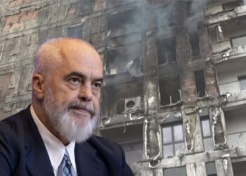 Rama thotë se dëmet në pallatin e djegur te Farmacia 10 do të paguhen nga ndërtuesi