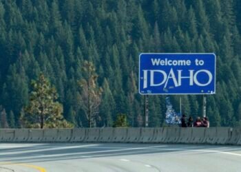 Programi i motit me AI njofton për erëra ekstreme në dy qytete që nuk ekzistojnë