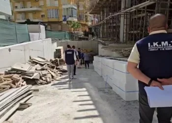 Procedohet biznesmeni Qemal Dedja ! Pallat pa leje dhe mashtrim për blerje apartamentesh